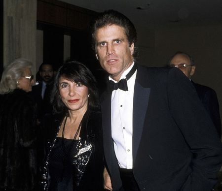 Casey Coates with Ted Danson in a event